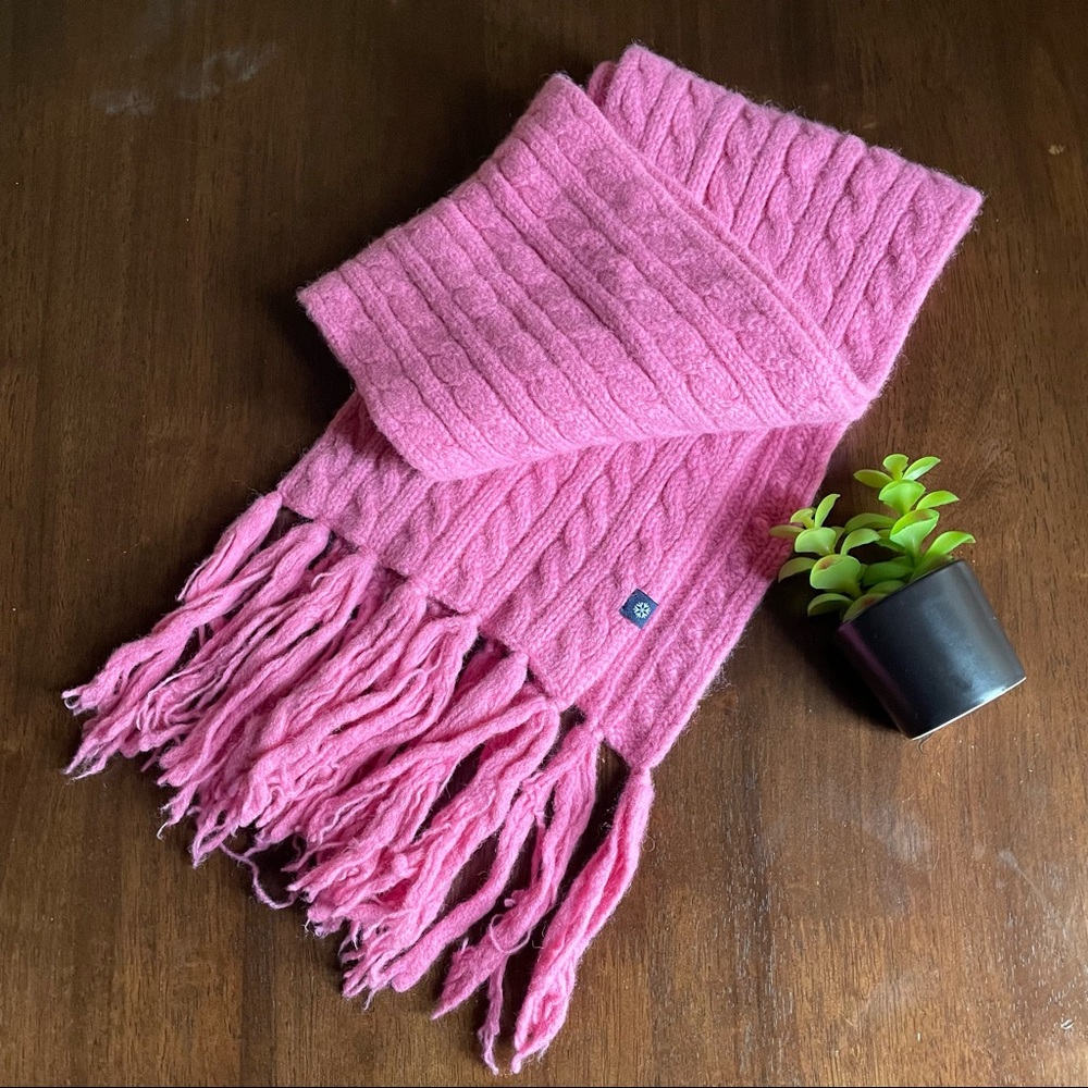 GAP Pink Soft Cozy 100% Lambs Wool Cable Knit Fringe Scarf